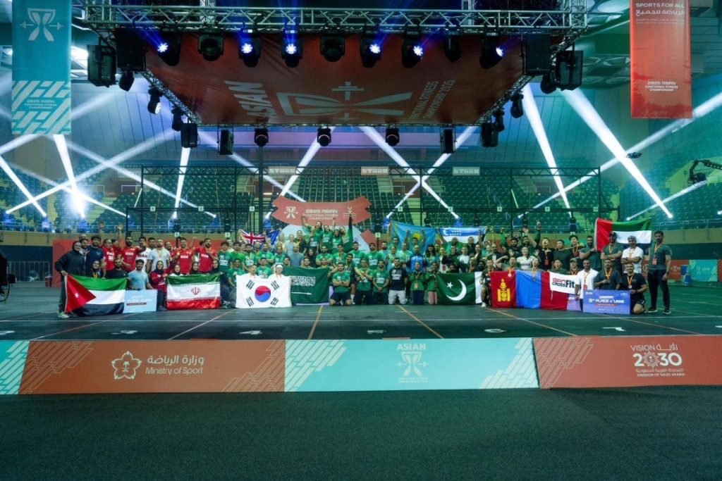 رئيس الاتحاد السعودي للرياضة للجميع يتوِّج الفائزين ببطولة آسيا للياقة البدنية الوظيفية 2025