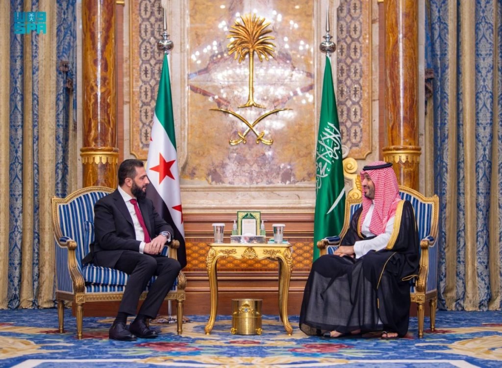 ولي العهد يلتقي رئيس الجمهورية العربية السورية