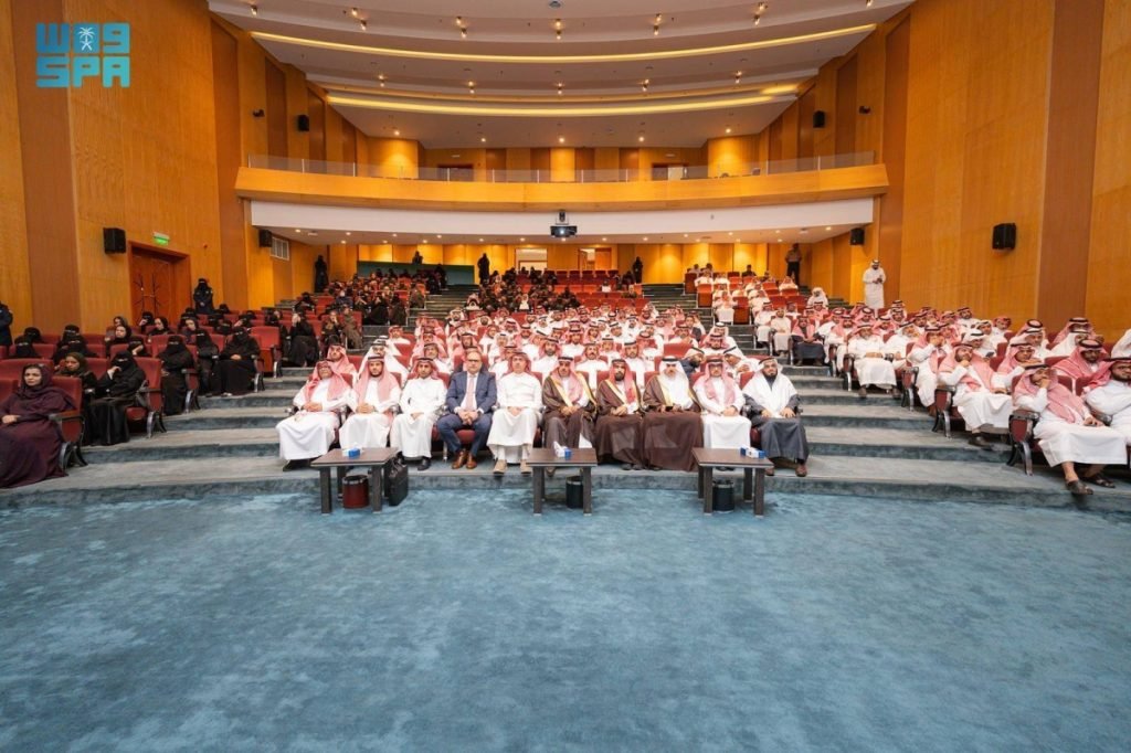 جامعة الملك خالد تطلق منصة تقنية لتعزيز القرارات المبنية على البيانات