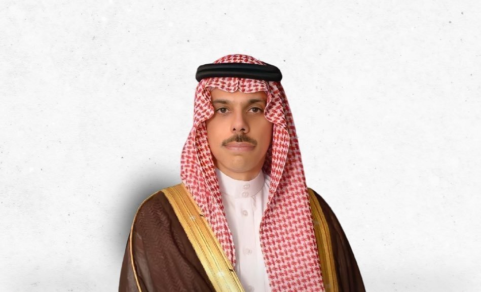 وزير الخارجية يجري اتصالًا هاتفيًا برئيس مجلس الوزراء وزير خارجية دولة قطر