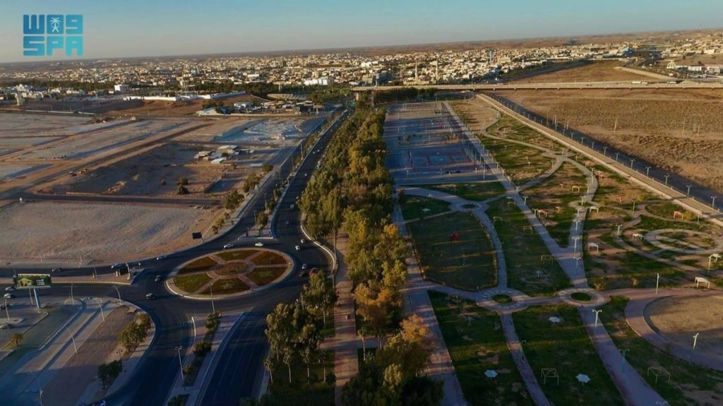 مضامير المشاة والحدائق العامة.. مرافق يرتادها الصائمون لتعزيز الصحة العامة