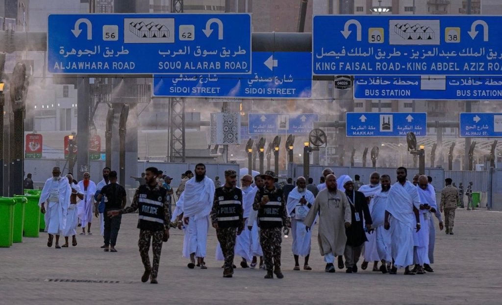 “الحج والعمرة” تؤكد أهمية الالتزام بخطط التفويج لضمان انسيابية تنقل ضيوف الرحمن