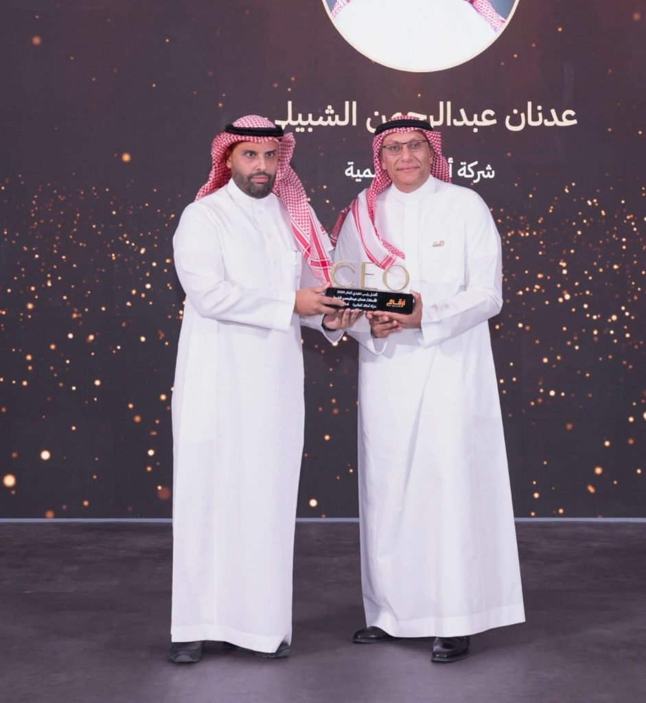 للعام الثاني على التوالي.. عدنان الشبيلي يتوّج بجائزة “أفضل رئيس تنفيذي” في قطاع التمويل لعام 2025