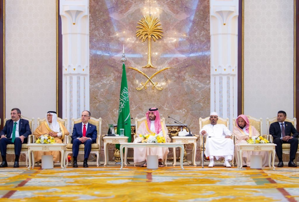 نيابةً عن الملك.. ولي العهد يقيم حفل الاستقبال السنوي في منى