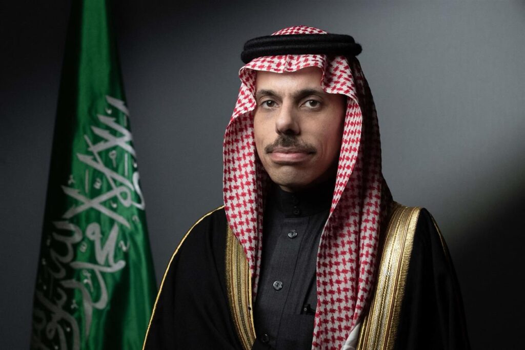 وزير الخارجية يتلقى اتصالًا هاتفيًا من وزير خارجية الصومال