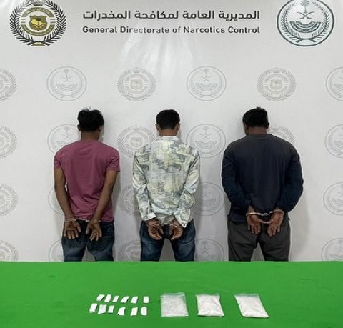 القبض على (3) بنغلاديشيين في الشرقية لترويجهم (الشبو)