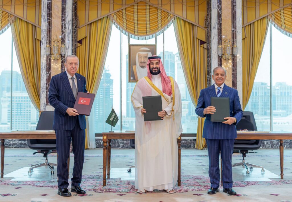 السديس: اتفاقية مكة تجسد مكانة المملكة الدينية وريادتها الحضارية والعالمية