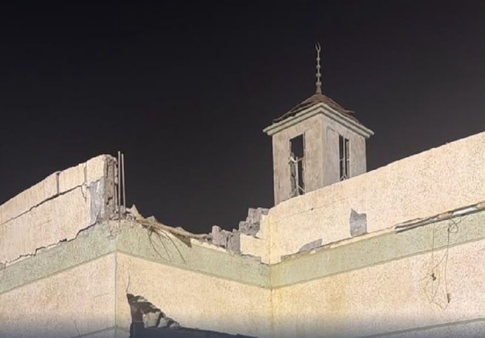 “الدفاع المدني”: سقوط مقذوف بمنطقة جازان نتج عنه إصابتان وأضرار مادية