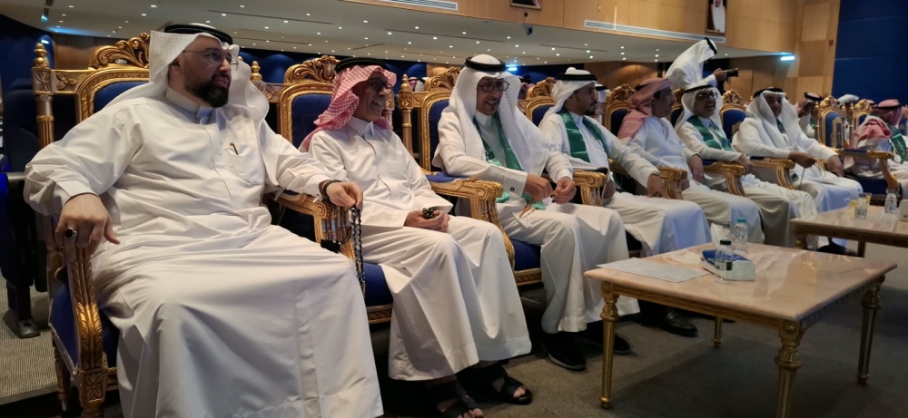 فيديو| «وطني عشق يتجدد».. «أدباء الأحساء» تمزج الشعر بالإنشاد احتفاءً بالوطن