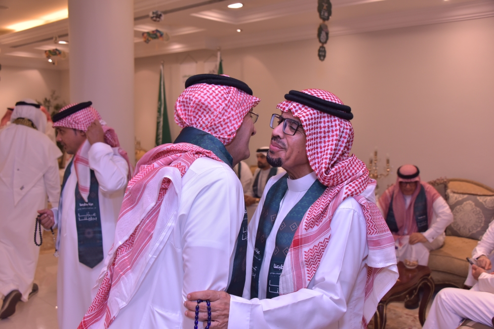 فيديو| تلاحم شعبي ومشاركة بحرينية في احتفالات اليوم الوطني بالدمام