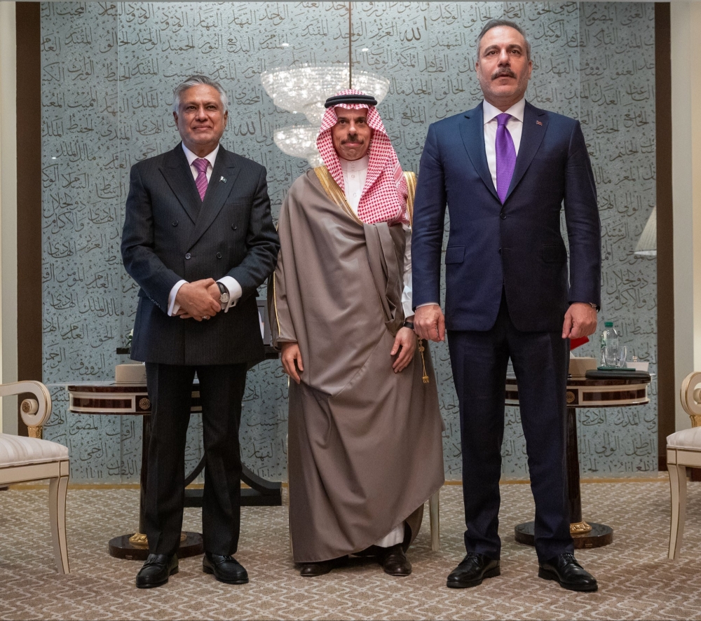 وزراء خارجية دول اتفاقية مكة يدينون الاعتداءات على المنشآت بالمملكة