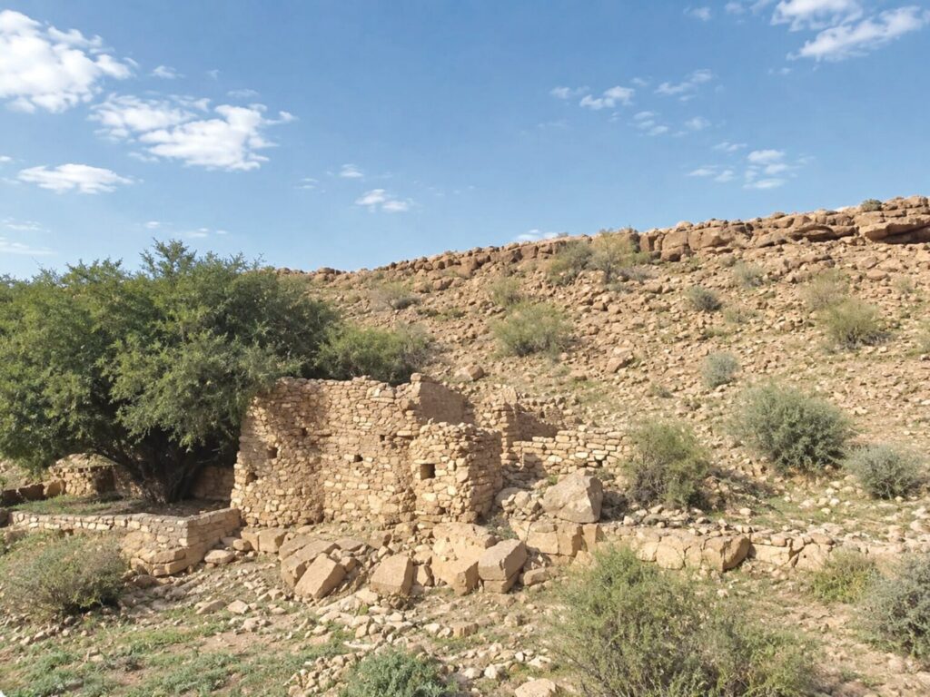 “مسجد النميري”.. أثرٌ حجري يحتفظ بذاكرة الوادي